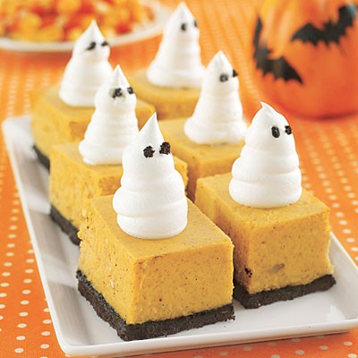 pumpkin cheesecake bars, pumpkin desserts, Halloween desserts