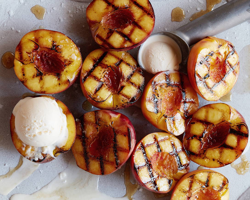 summer desserts, summer peaches, peaches and ice cream