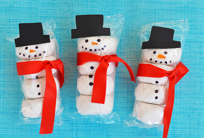 christmas snowmen treats, christmas treats, Impromptu Fun Family Holiday Activities