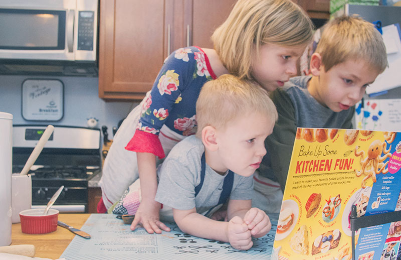 baking class cookbook, baking class by deanna cook, baking with kids, kids cookbook, holiday baking with kids