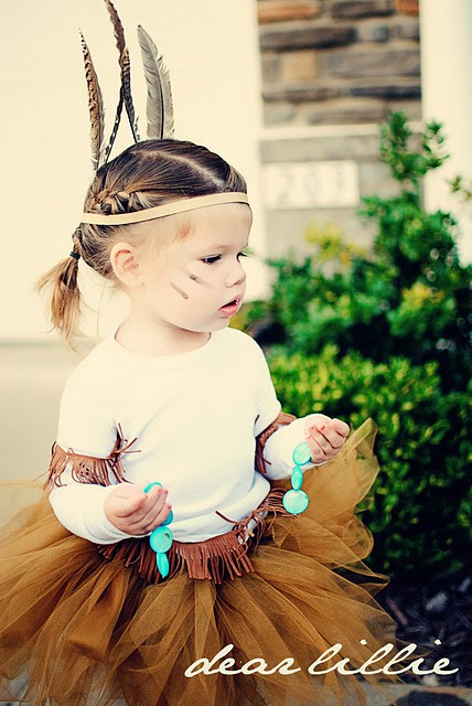 Easy DIY Halloween costumes | TheMombot.com