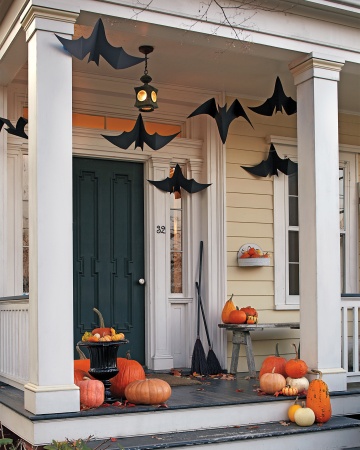 last minute halloween DIY decor | TheMombot.com