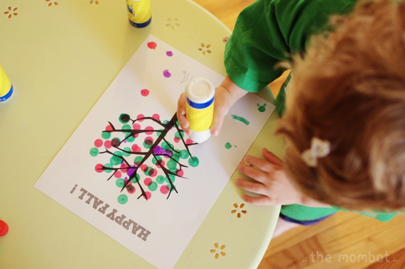 autumn tree dot art from the Dollar Store | TheMombot.com