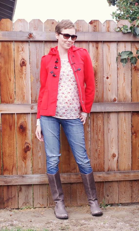 red coat for fall & winter | Mom fashion on TheMombot.com
