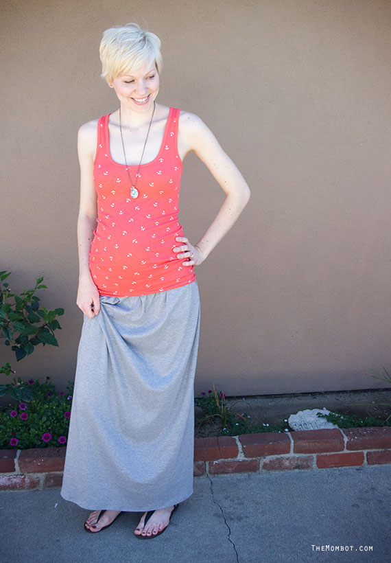 DIY maxi skirt, maternity wear | TheMombot.com