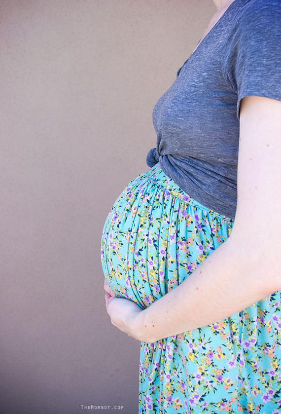 DIY maternity skirt | TheMombot.com