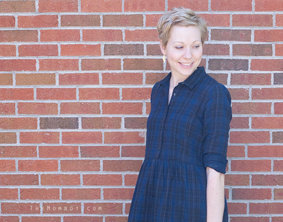 Plaid dress for fall | Themombot.com