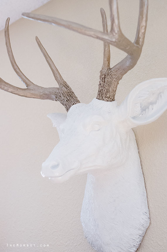 DIY faux deer head for under $50 | TheMombot.com