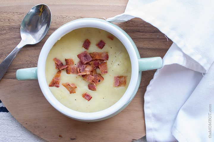 Slow cooker potato soup (whole30 approved)
